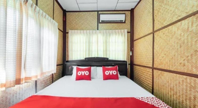 Oyo 1143 Phet Luran Thai Resort Kohchang Koh Chang Exterior photo