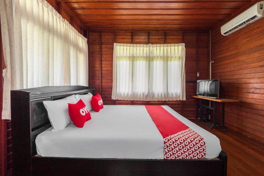 Oyo 1143 Phet Luran Thai Resort Kohchang Koh Chang Exterior photo