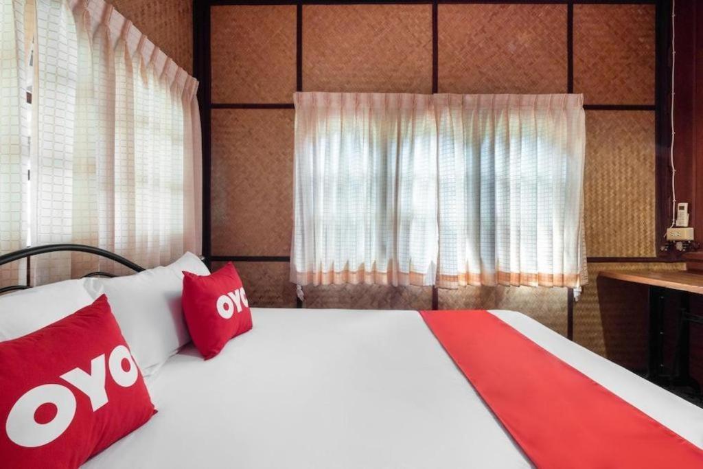 Oyo 1143 Phet Luran Thai Resort Kohchang Koh Chang Exterior photo